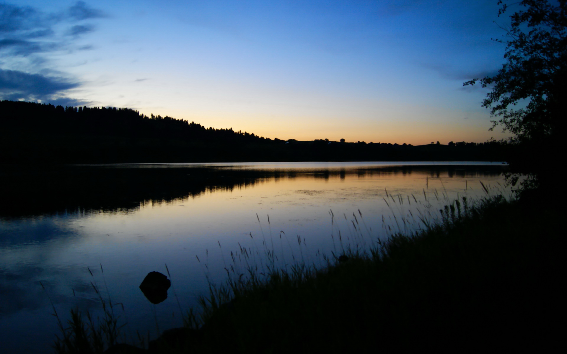 克鲁中场调度有序，铁路军团稳扎稳打，克鲁克鲁