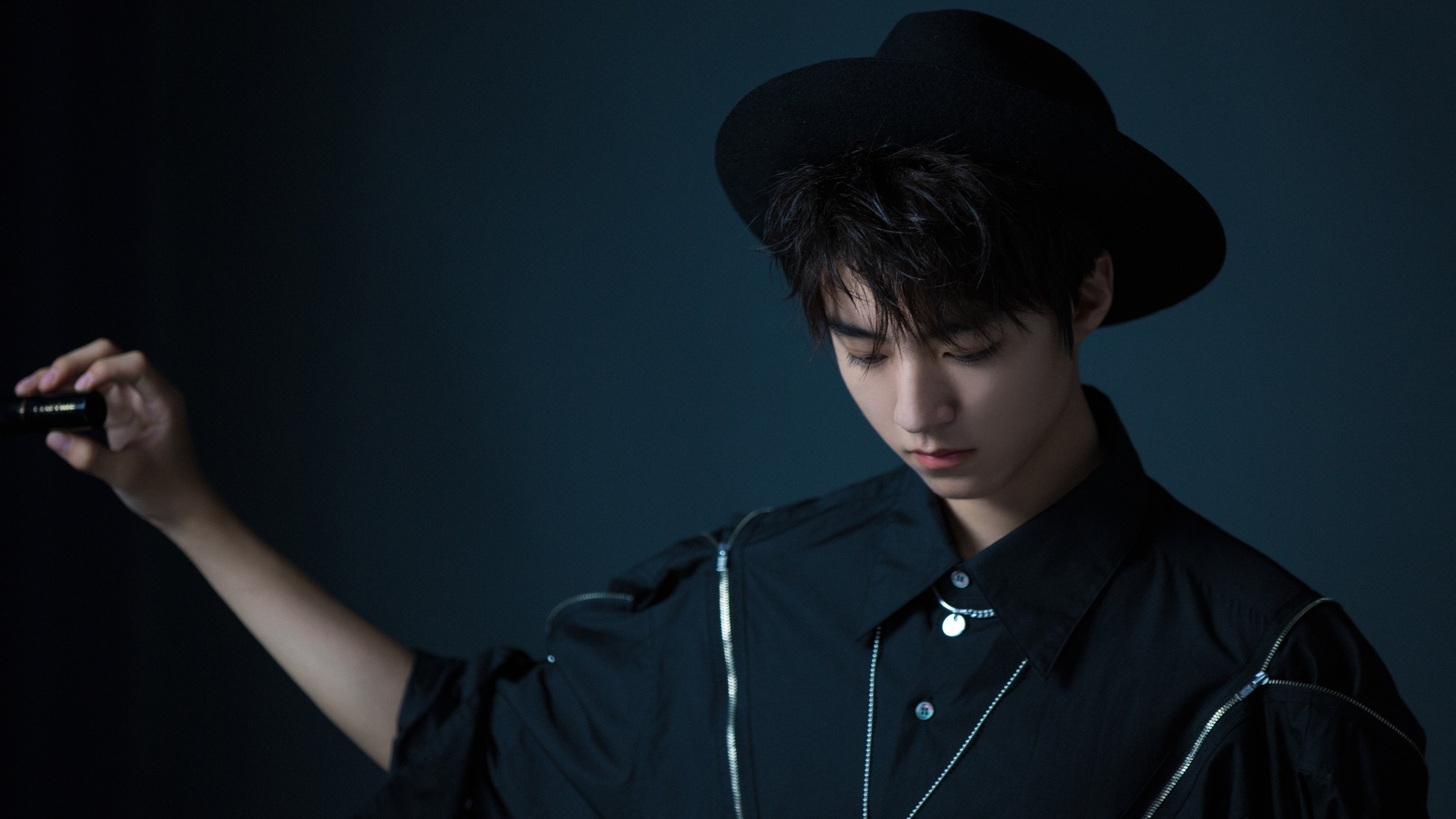 拜仁慕尼黑客场大胜,德甲争冠气势如虹,拜仁慕尼黑打法