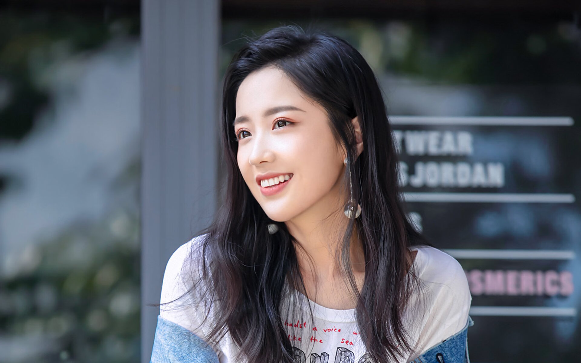 格拉纳达主场2-1战胜西班牙人,取得胜利,格拉纳达足球俱乐部